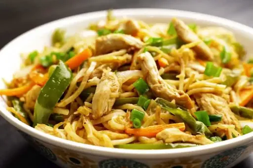 Chicken Hakka Noodles