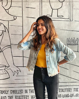 Short film Actress & Travel blogger Jaiyetri Makana photos IMAGES, GIF, ANIMATED GIF, WALLPAPER, STICKER FOR WHATSAPP & FACEBOOK