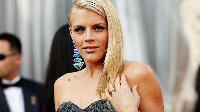 Busy Philipps Awesome Profile Pics