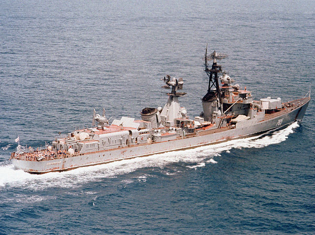 파일:external/upload.wikimedia.org/640px-Destroyer_Vozbuzhdenyy.jpg