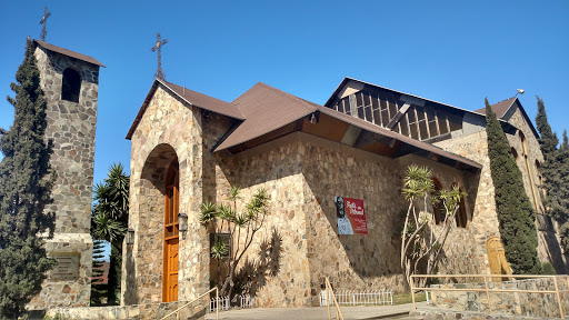 Parroquia Del Sagrado Corazón de Jesús, Avenida Moctezuma 1536, Zona Centro, 22800 Ensenada, B.C., México, Institución religiosa | BC