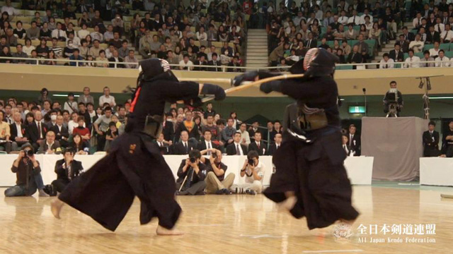 파일:external/kendo-for-life.com/takanabe-tsuki-59-All-Japan-Champ.jpg