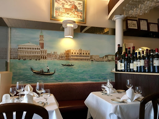 Italian Restaurant «Bellissimo Restaurant», reviews and photos, 10403 Main Street, Fairfax, VA 22030, USA