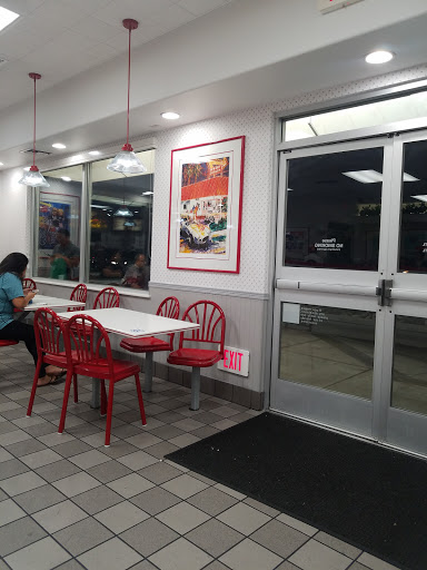 Hamburger Restaurant «In-N-Out Burger», reviews and photos, 13850 Francisquito Ave, Baldwin Park, CA 91706, USA