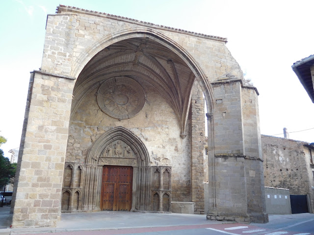 MONASTERIO DE LEYRE - CASTILLO DE JAVIER - SANGÜESA - SOS DEL REY CATOLICO - Ocho días en familia entre el PAIS VASCO y NAVARRA (14)