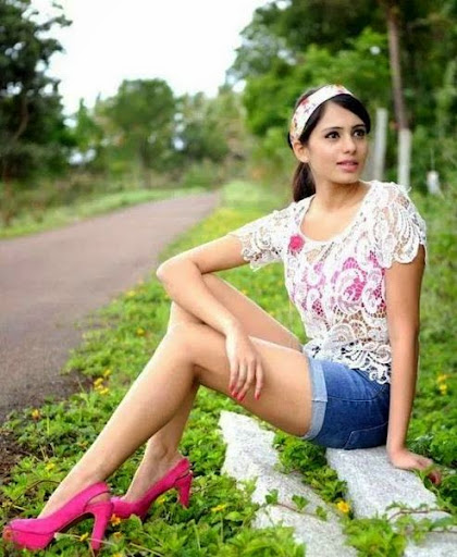 Deepa Sannidhi Photos