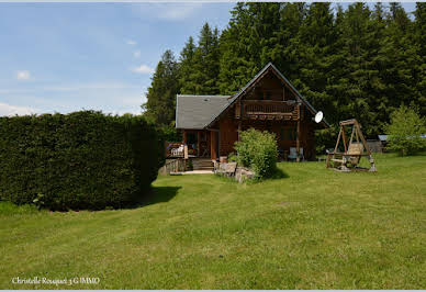 Chalet avec terrasse 1