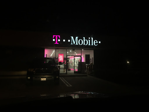 Cell Phone Store «T-Mobile», reviews and photos, 1192 E Imperial Hwy, Placentia, CA 92870, USA