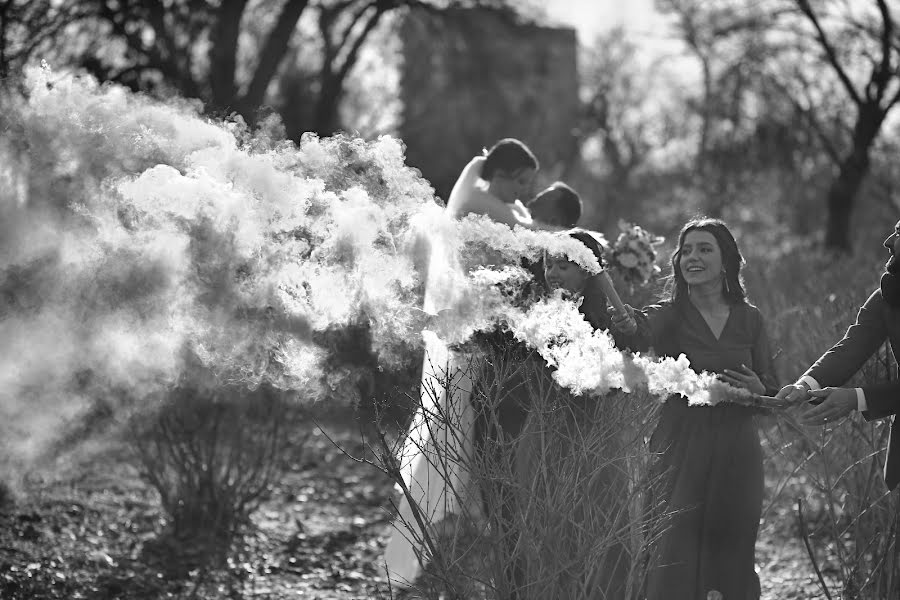 Fotógrafo de casamento Yuriy Bondarev (bondrevura). Foto de 26 de dezembro 2023