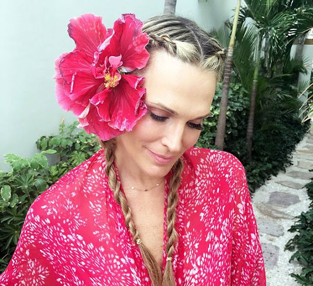 Molly Sims Dp Profile Pics