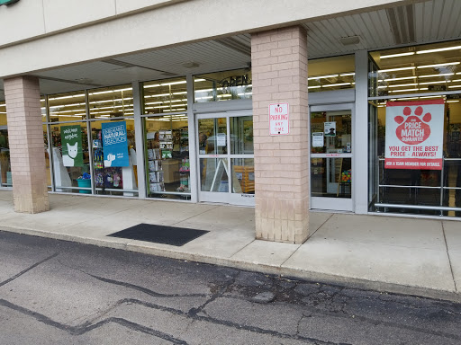 Pet Supply Store «Pet Supplies Plus», reviews and photos, 61 Irving Park Rd, Streamwood, IL 60107, USA