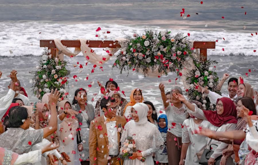 Fotógrafo de casamento Yuni Prastiyo (ipras). Foto de 9 de maio 2019