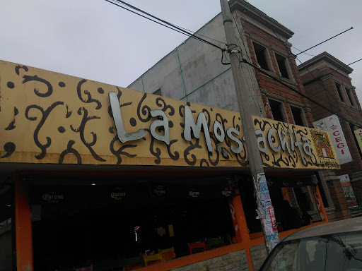 La Mostachita, Avenida Revolución Sur 63, Mariano Matamoros, 61506 Zitácuaro, Mich., México, Bar restaurante | MICH
