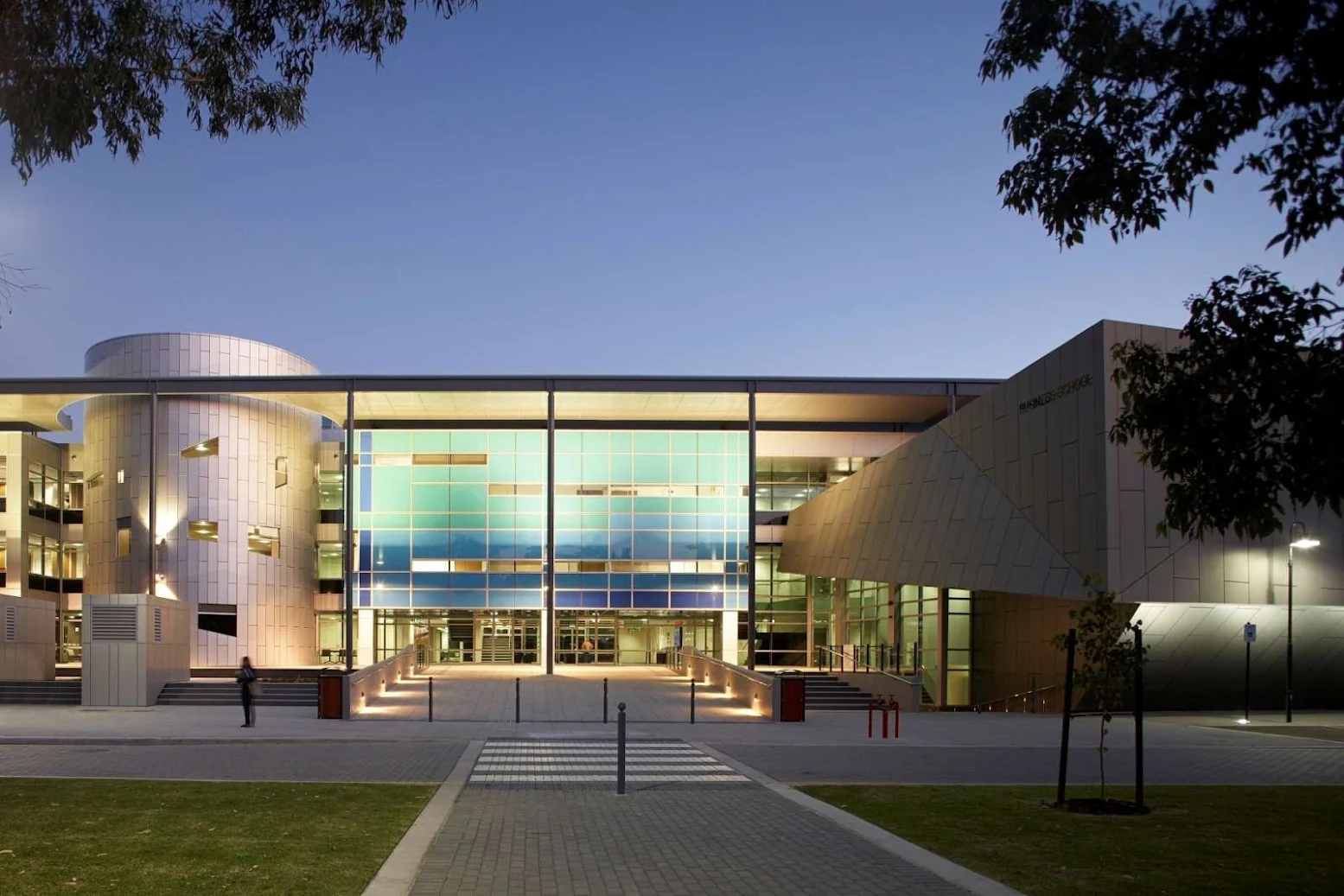 UWA Business School by Woods Bagot