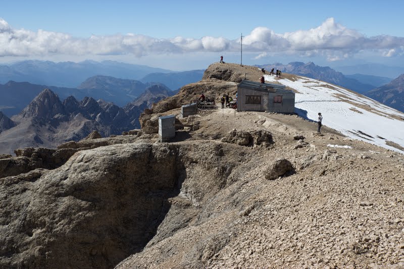 Доломиты. Восхождение на Мармоладу, Punta Penia (3,343 m), спуск по феррате