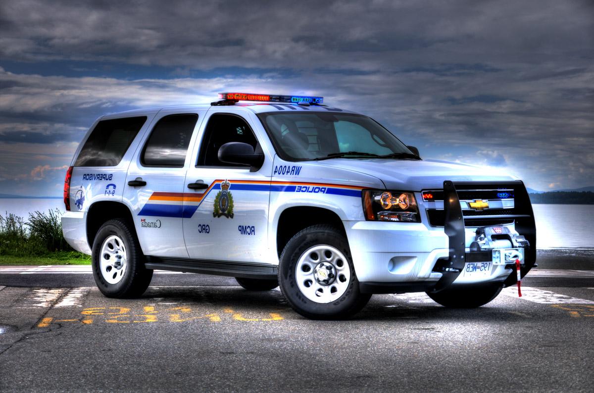 police car, HDR tutorial