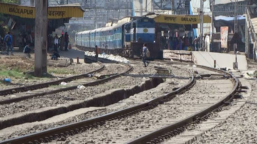 Badlapur, Henrepada Foot Over Bridge, Sarvodaynagar, Station Pada, Badlapur, Maharashtra 421503, India, Train_Station, state MH