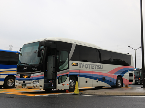 伊予鉄道「オレンジライナー」名古屋線　5409　御在所SAにて