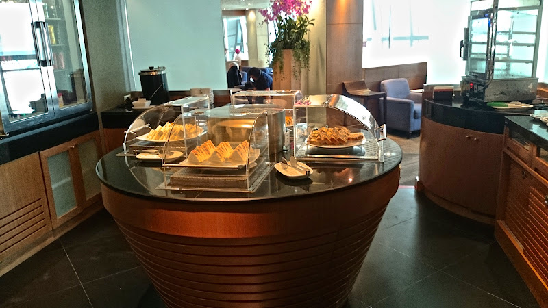 Review Eva Air And Thai Airways Business Class Lounges Bangkok