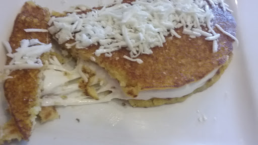 Venezuelan Restaurant «Arepas, Café & More», reviews and photos, 1156 FL-436, Altamonte Springs, FL 32714, USA