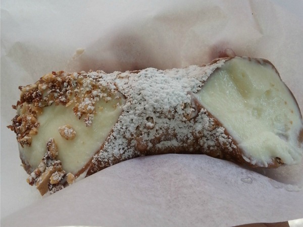 Cannolo da Pasticceria Roberto