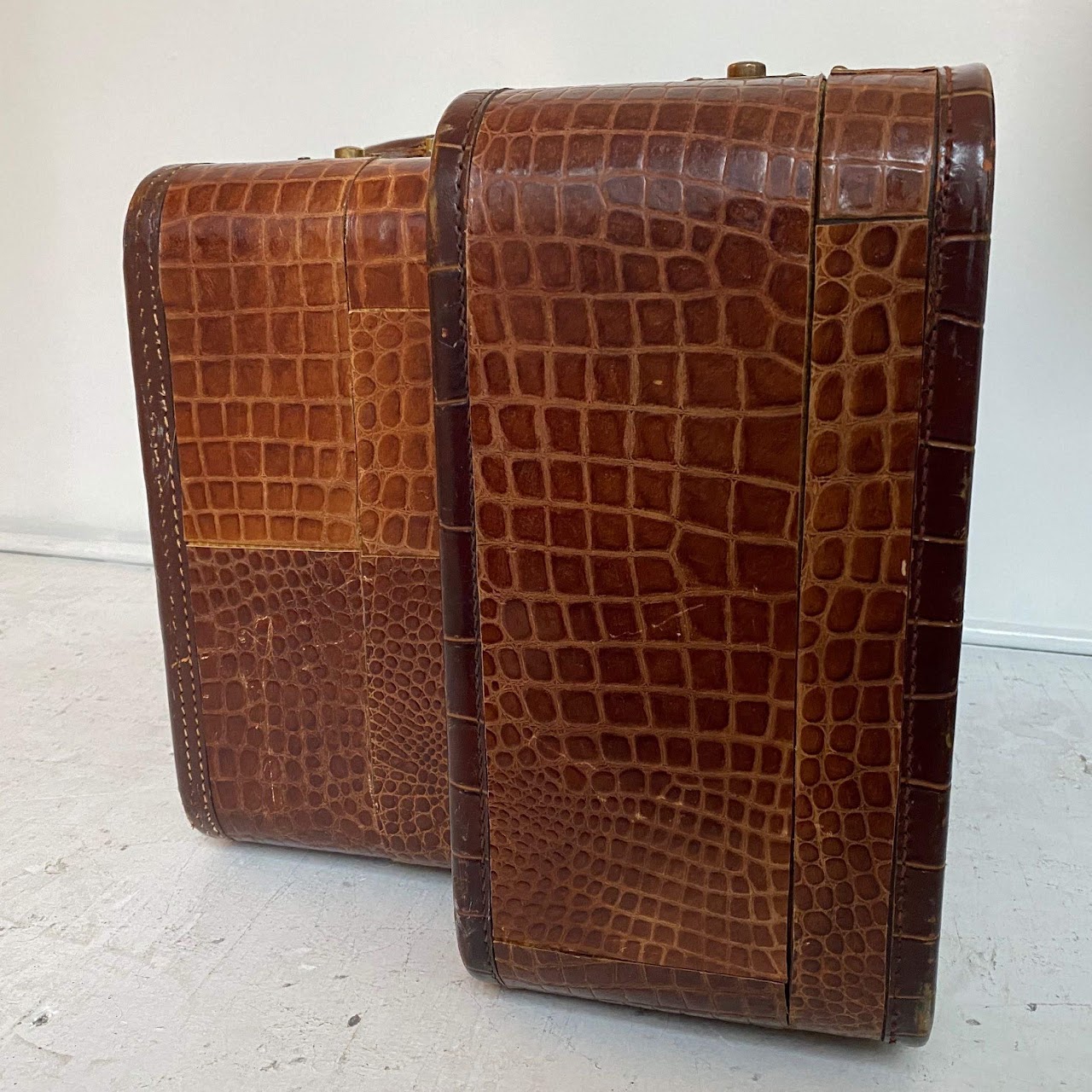 Cavanaugh Vintage Alligator Luggage Pair