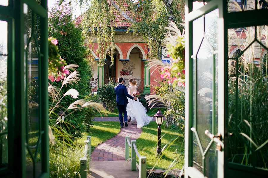 Photographe de mariage Elena Bolshakova (fotodivaelena). Photo du 19 octobre 2017