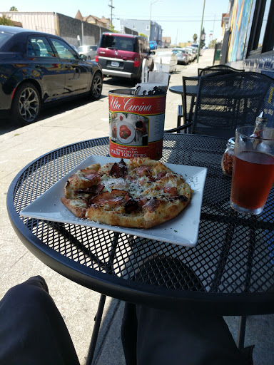 Pizza Restaurant «Philomena», reviews and photos, 1801 14th Ave, Oakland, CA 94606, USA