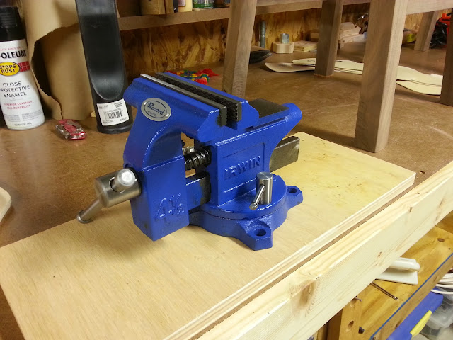 Workbench Vise and Mount | Bushwoodworking.com