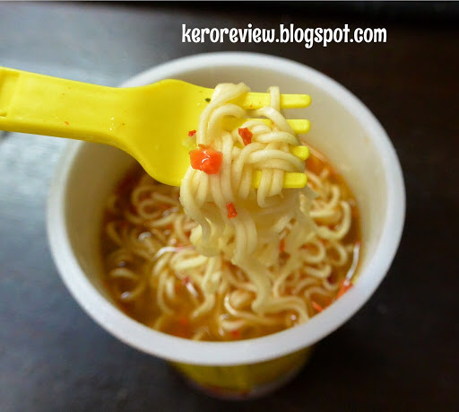 รีวิว แม็กกี้ บะหมี่ถ้วยกึ่งสำเร็จรูป รสแกงกะหรี่ (CR) Review Instant cup noodles hot cup Kari (curry) Kick , Maggi Brand.