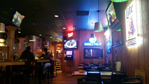 Bar & Grill «Wings Etc.», reviews and photos, 5899 Northwest Hwy, Crystal Lake, IL 60014, USA