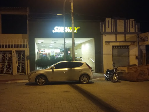 Subway, Rua Menino Deus, 44 - Centro, Sobral - CE, 62010-310, Brasil, Restaurante_de_comida_rápida, estado Ceara