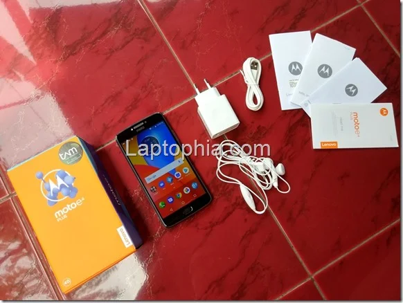 Perlengkapan Motorola Moto E4 Plus