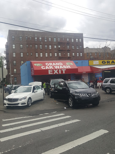 Car Wash «Grand Car Wash», reviews and photos, 2101 Gravesend Neck Rd, Brooklyn, NY 11229, USA