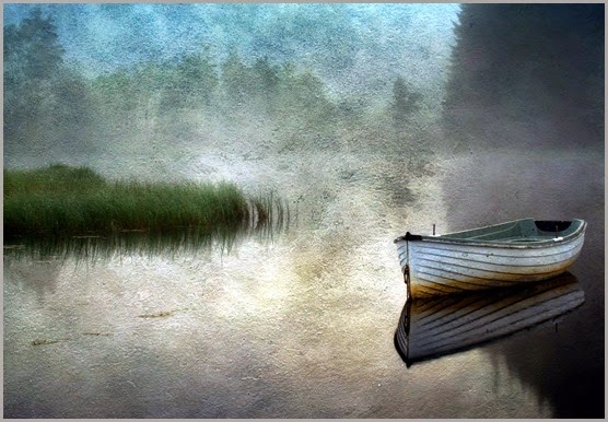 boat-on-a-silent-river-305979