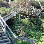 Steps to Bateau Bay beach (194246)