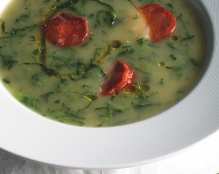 Rita's Best Recipes: Caldo Verde (Portuguese Spinach Soup)
