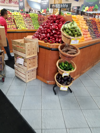 Supermarket «Top Tomato Superstore», reviews and photos, 240 Page Ave, Staten Island, NY 10307, USA