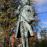 Statue de Jean-Jacques Rousseau : copie d’un bronze d’Albert Carrier-Belleuse (1998)