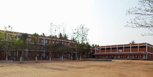 Isha Vidhya Matriculation School, Santhegounden Palayam, Ikkai Bolluvampatti (Post), Tamil Nadu 641109, India, School, state TN