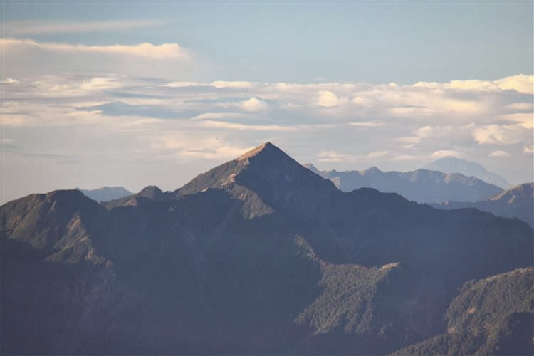 【百岳玉山群峰】玉山主峰+玉山北峰｜台灣第一高峰