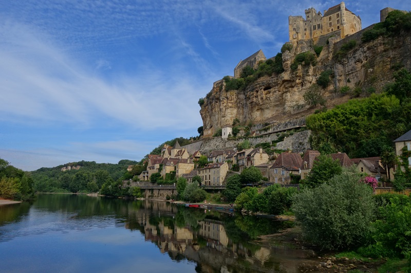 5. Beynac-et-Cazenac. La Roque Gageac. Jardines de Marqueyssac. - De viaje por Francia: diarios, viajes y excursiones en coche. (14)