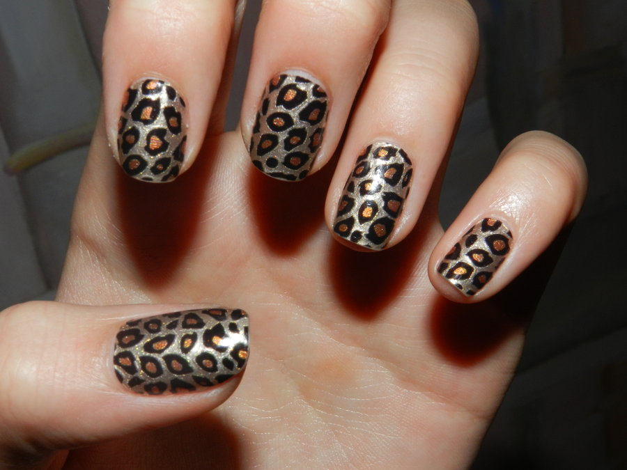 cheetah print nail design picture