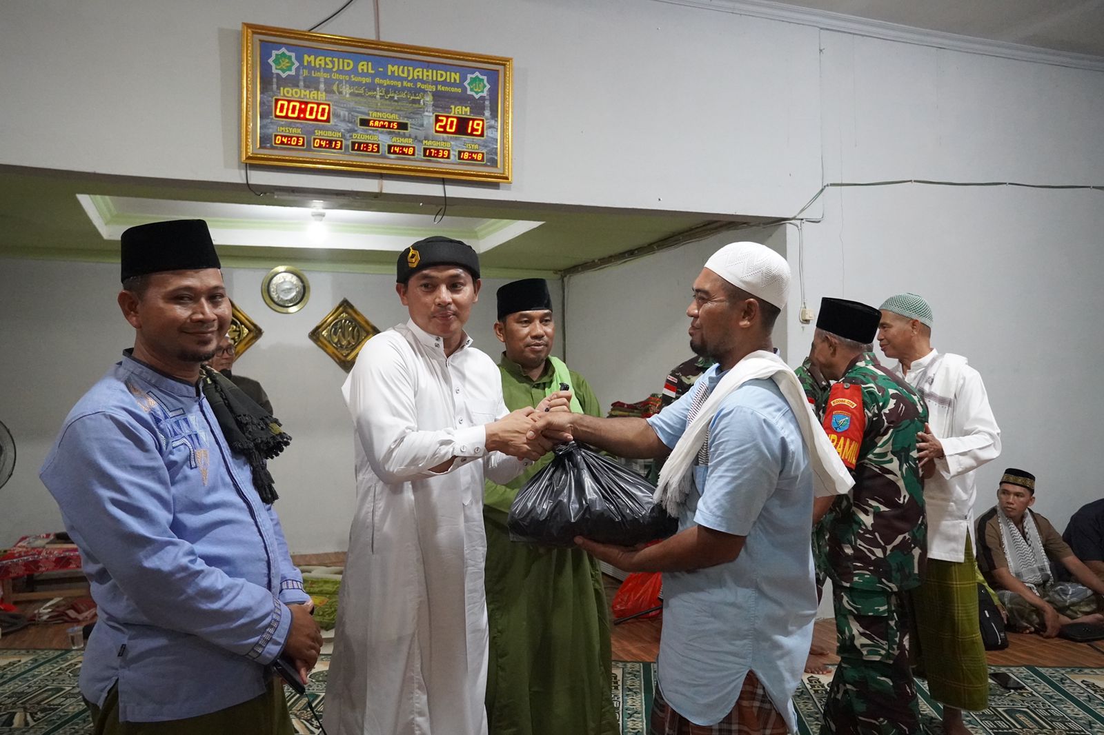 Wakil Bupati Safari Ramadan di Dua Kecamatan Perbatasan 