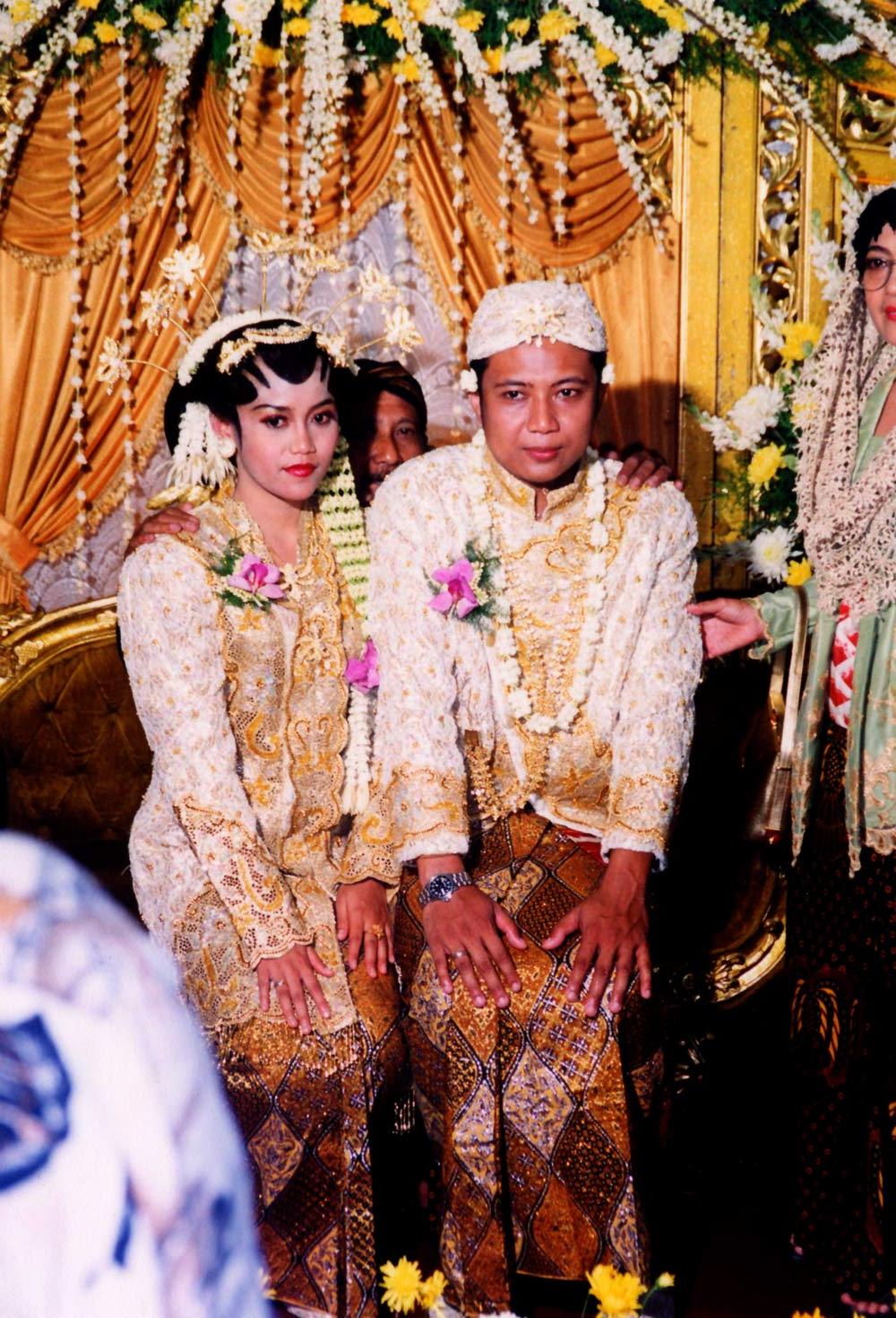 javanese traditional wedding