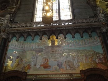 2018.08.24-050 intérieur de la basilique de Fourvière