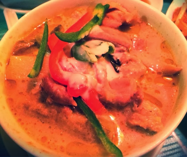 where to eat thai food in japan