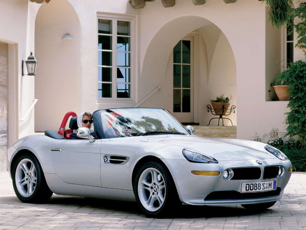 Aston-Martin Vantage V8: