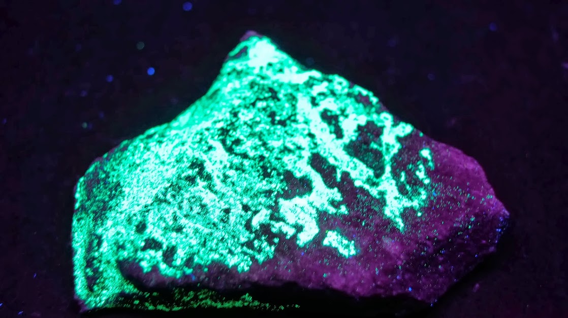 Colección de Minerales Fluorescentes - Página 2 ANDERSONITA+%252C+Mina+Eureka%252C+La+Torre+de+Cabdella%252C+Espa%25C3%25B1a%252CUVc