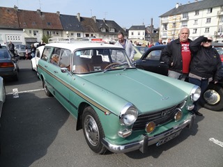 2017.03.26-022 Peugeot 404 familiale break